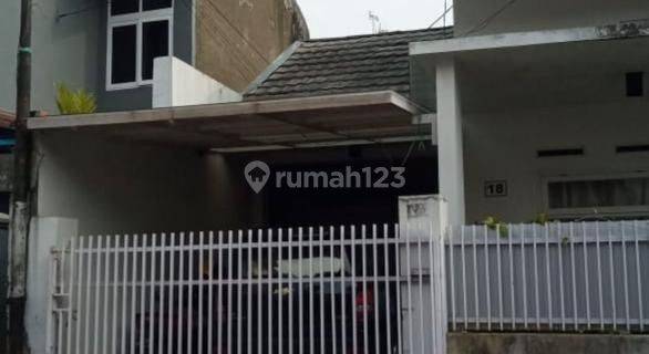 Dijual Rumah Minimalis Siap Huni Sayap Cihampelas
 1