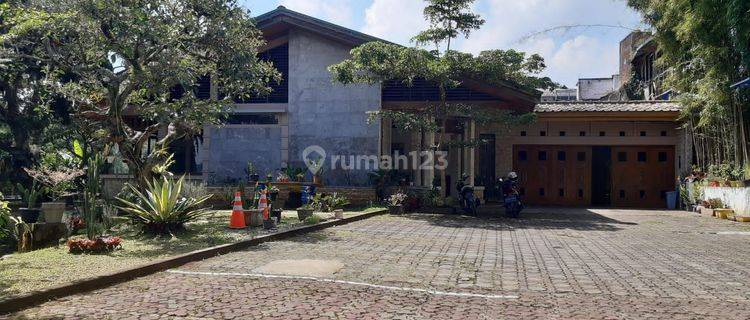 Dijual Rumah Terawat Siap Huni Dago
 1