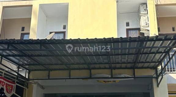 Cheap 2-story shophouse for sale in Taman Nuansa Tjampuhan, Gianyar, Bali 1