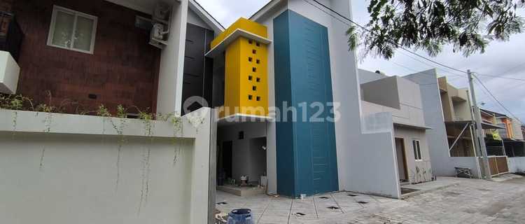 2-Story Boarding House 10 Bedrooms Behind Indoluxe Hotel Near UGM 1