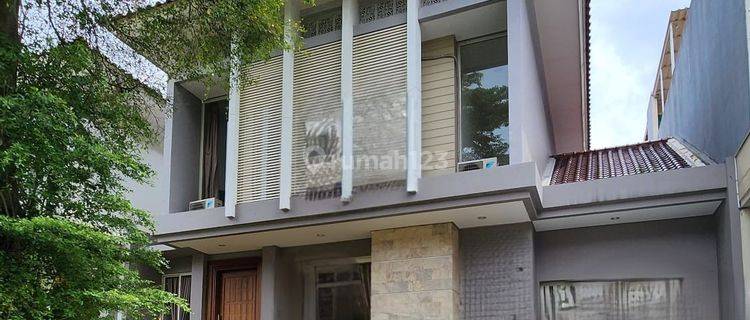 Disewakan Rumah 2 Lantai Furnished Siap Huni di Sutera Sitara - Pelangi - Alam Sutera. Byn 1