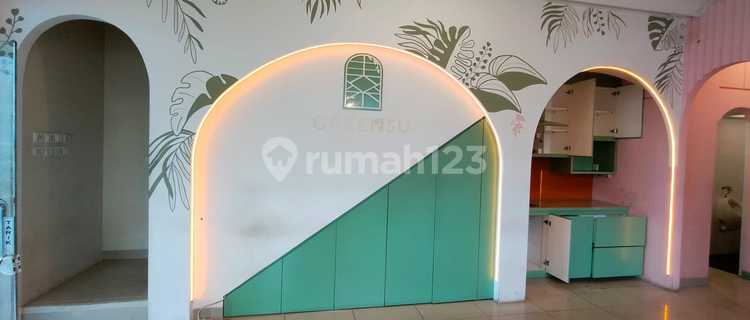 For sale: Edison Bagus strategic shop house in Summarecon Serpong. Ivelefk 1