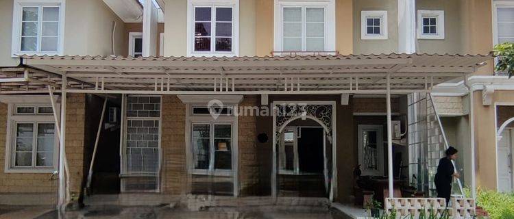 Dijual Rumah Cantik Rapih Siap Huni Full Furnish Ada Walking Closet di Cluster Trimezia. Lva 1