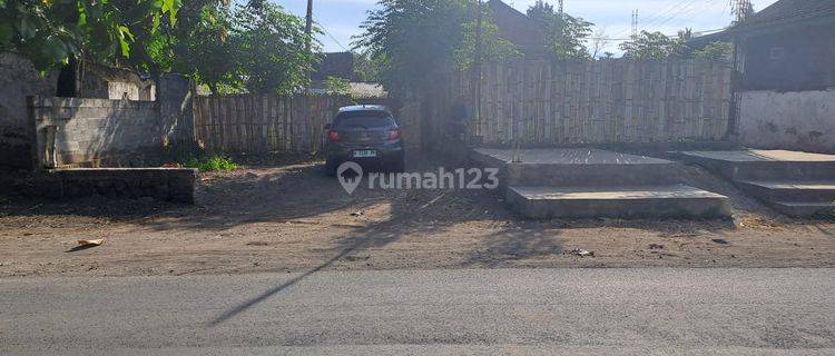 Dijual lahan cocok untuk buka minimarket Lokasi  di Situbondo  1