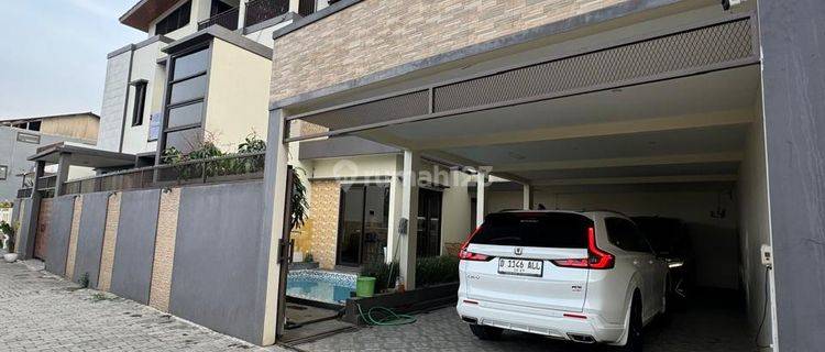 For Sale Villa Lembang Full Furnish Cocok Untuk Keluarga Besar 1