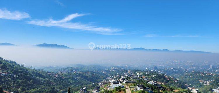 Rumah Dijual di Bandung Lokasi Strategis View Lembah Pegunungan 1