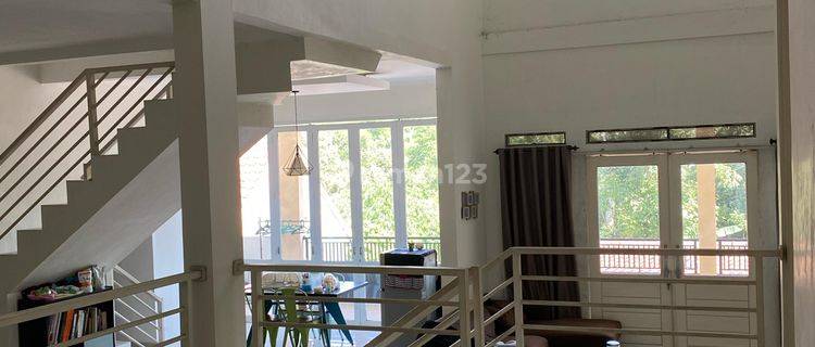 Dijual Murah Rumah 2 Lantai Luas Cigadung Ligar Dkt Itb Dago View 1