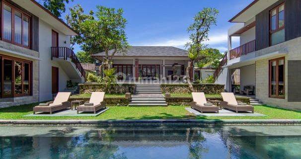 Villa Echo 2 Lantai Canggu Kuta Utara Badubg Bali 1