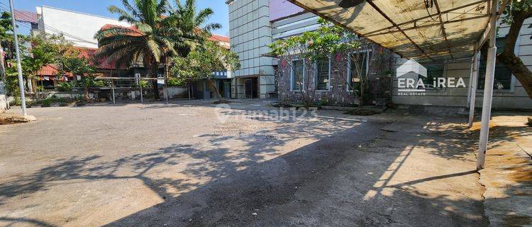 Gedung Kantor Disewakan di Pusat Bisnis Solo Purwosari  1