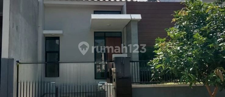 Rumah Baru Minimalis Siap Huni di Riverfront Malang 1