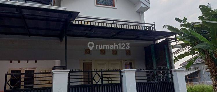 Rumah  2 Lantai,istimewa Tengah Kota Santri Kaliwungu Kendal 1