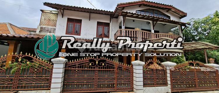 2-Story Complex House Near Pondok Gede Plaza in Jatiwaringin, Bekasi 1