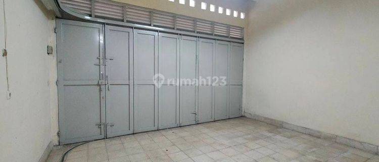 dijual Ruko 2.5 Lantai SHM  di Cibadak, Sukabumi 1