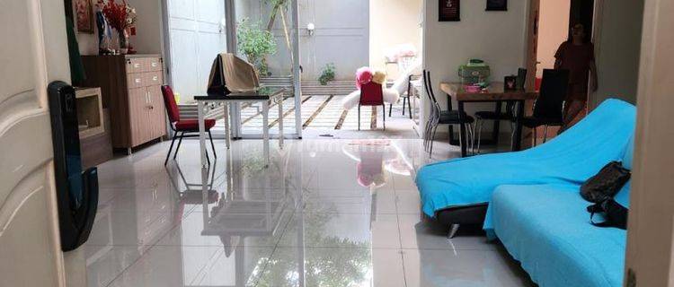 Rumah Cantik Whitsand 2 Lantai Sudah Renov Dekat Qbig di Bsd Green Wich, Tangerang 1