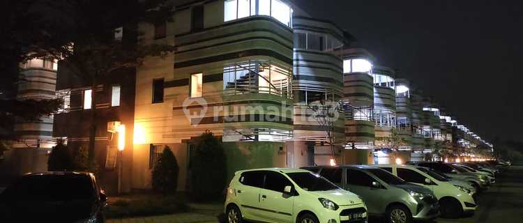 FOR SALE Active and Fully Occupied ANARTA HOUSE Kost in BSD City, Tangerang 1