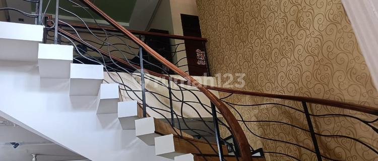 For Sale: Ready-to-Occupy House in Pitaloka, Kota Baru Parahyangan, Bandung 1