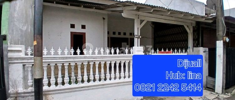 For Sale House in Pulo Gebang, East Jakarta 1