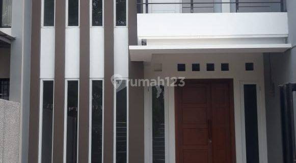 Disewa Rumah Pondok kelapa Jakarta Timur 1