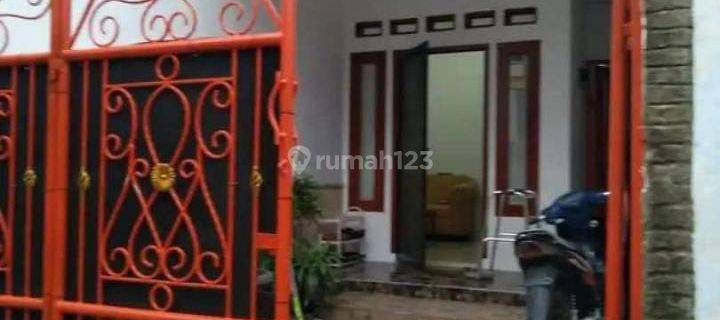 Dijual rumah pondok kelapa jakarta timur 1