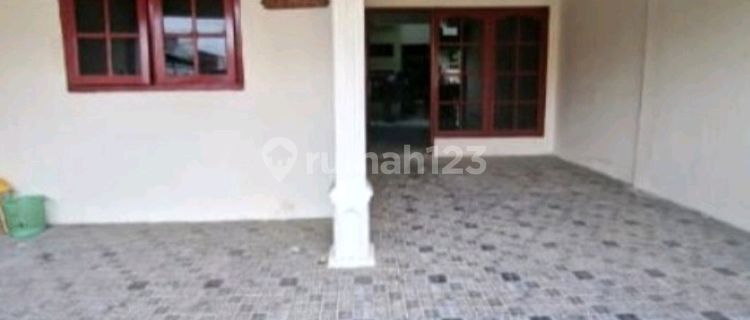 For Rent, Ready-to-Occupy House, Pondok Kelapa, East Jakarta 1
