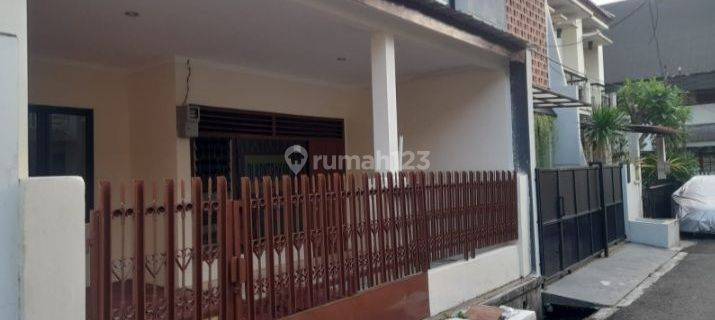 Disewa Rumah Dekat Sekolah Duren Sawit Jakarta Tmur 1