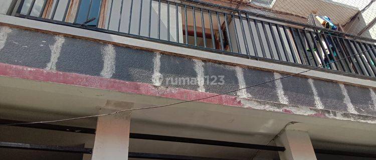 Dijual Rumah Kost di Grogol 1