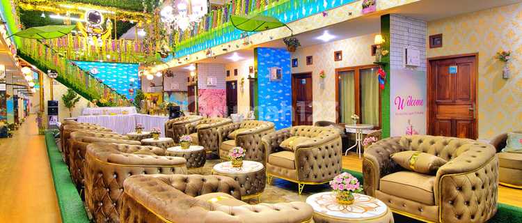 For Sale: Former Budget Hotel Boarding House in Bandung with Excellent Income. 1