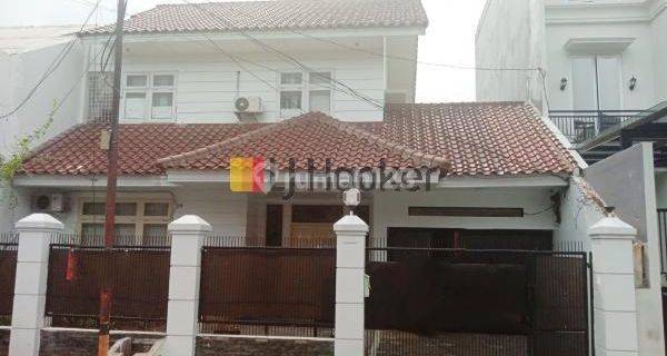 Disewakan Rumah Tebet Timur Jakarta Selatan  1