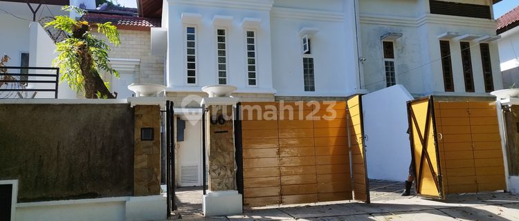 Disewakan Rumah Di Dukuh Patra Kuningan  1