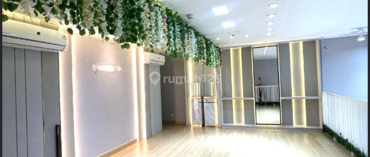 Apartement Soho Central Park Sangat Terawat Bagus View City 1