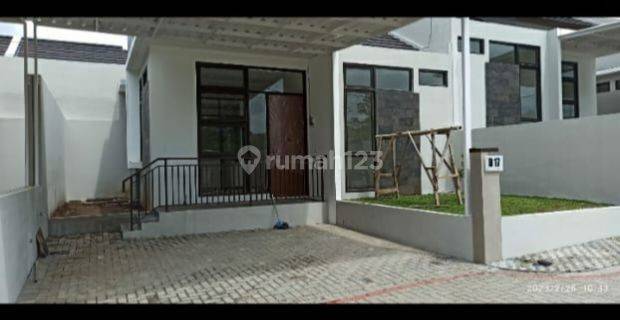 Dijual Rumah Baru Murah Siap Huni di Dalam Komplek Kolmas Regency  1