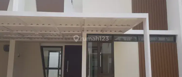 *Di sewakan Rumah Baru di Podomoro Park Buah Batu* 1