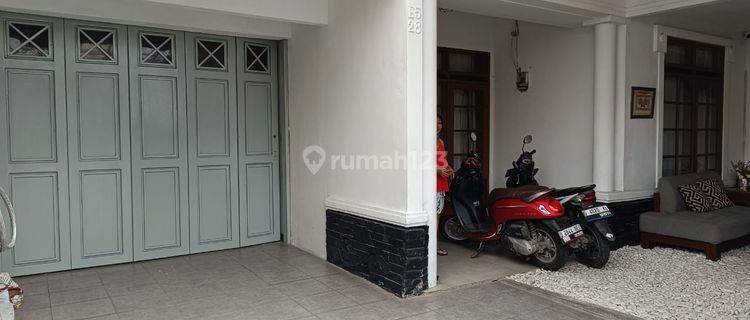 *di Jual Rumah Siap Huni Modern Di Taman Holis Indah I* 1