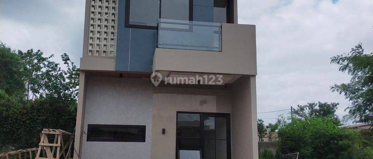 Rumah Bagus 2,5 Lantai Mezanin Dp 0 Free Biaya 10 Mnt Pondok Cabe 1