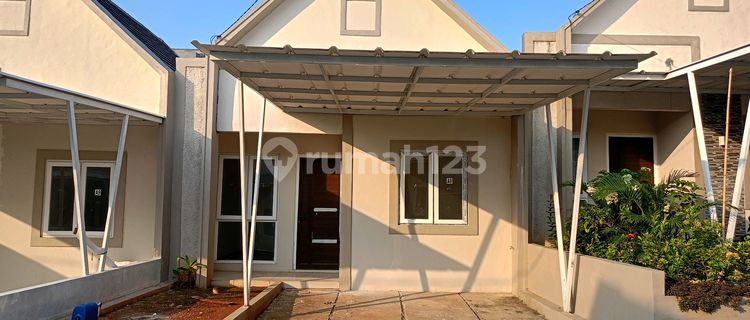 Ready to Occupy House 0 Down Payment Free Fees Near Jalan Tole Iskandar 1