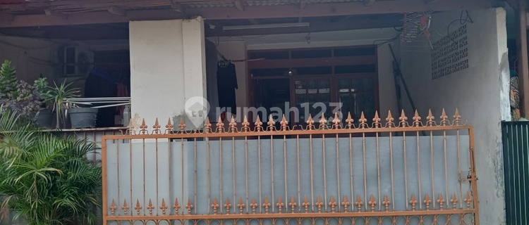 Strategic Home Ready Griya Loka BSD near Rawa Buntu Toll Station. 1