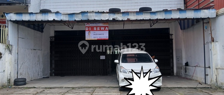 Strategic Shop House Suitable for Business on Jl Raya Tajur Bogor 1