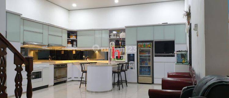 Tebet Timur Dalam, Hoek, Luas, Kamar Banyak, Strategis 1