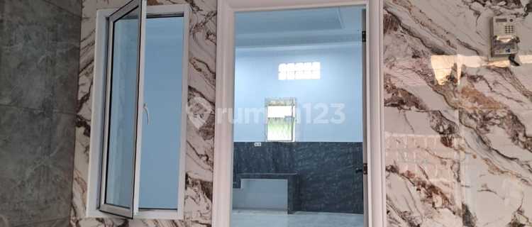 Rumah Baru Di Simprug Poris Tangerang 1
