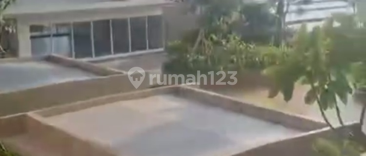 Tokyo 2 BR Empty Apartment Low Floor 1