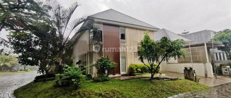 Rumah Full Furnished di Ijen Nirwana Tengah kota Malang 1