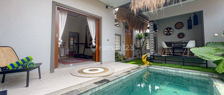 Disewakan Tahunan Vila 2 Kamar Tidur di Seminyak Bali - RF6146 1