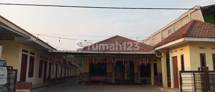 Selling Boarding Houses and Shophouses in Sukaraja Wetan, Majalengka 1