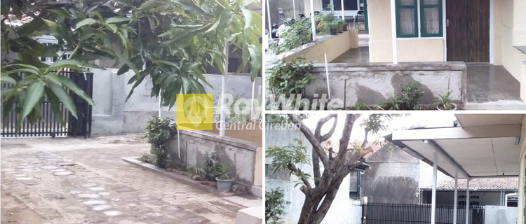 Land for Sale with Bonus Building in the Form of a House in the Center of Cirebon City 1