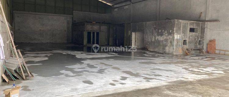 Gudang Bisa Untuk Ruang Usaha Banjarsari Solo 1