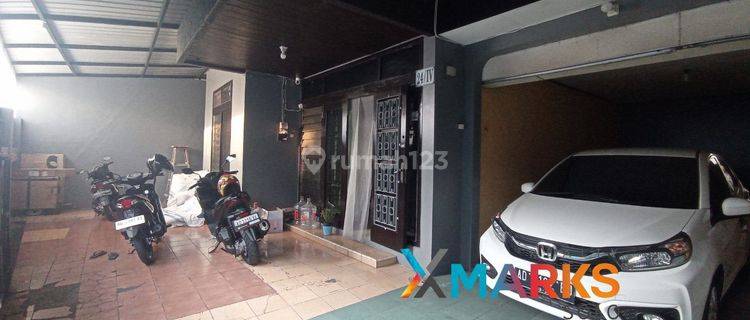 Harga Miring Rumah tengah kota Solo dekat hotel, cafe, stasiun 1
