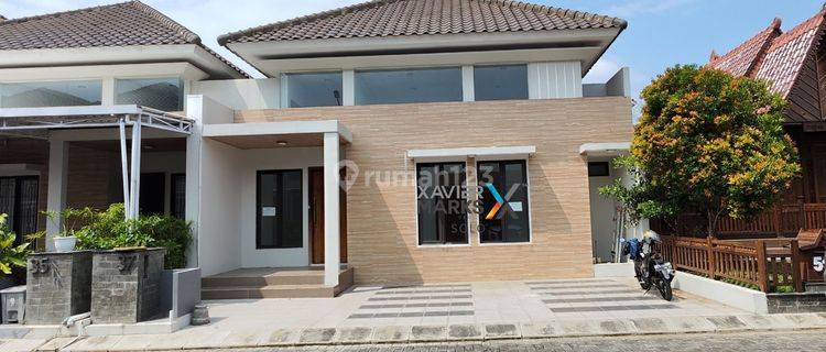 Rumah Cantik Siap Huni di cluster Elite Colomadu Solobarat 1