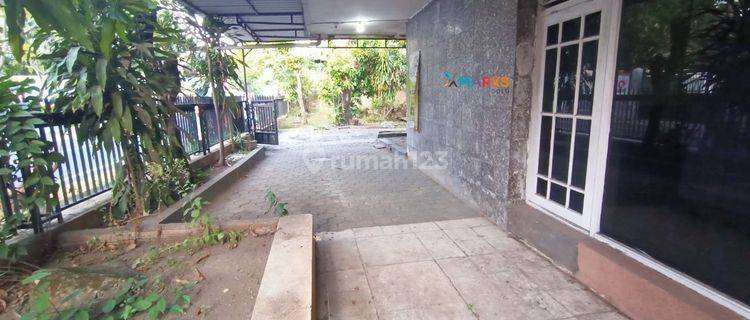 Rumah bisa untuk Ruang Usaha Di Serengan Solo 1