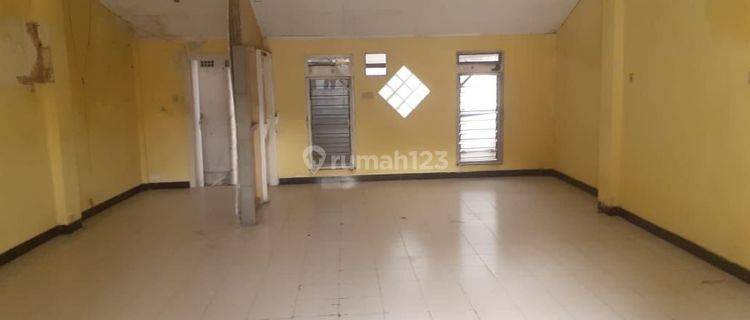 Ruang Usaha Di Jl Utama Di Serengan Solo 1