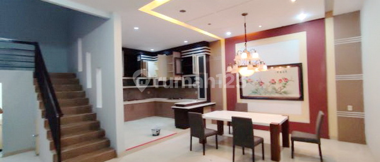 For Rent: Ready-to-occupy House in Cemara Asri Complex. 1